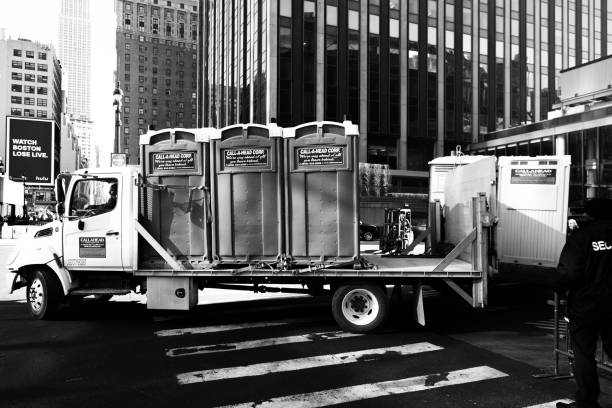 Porta potty delivery and setup in Cheltenham Village, PA